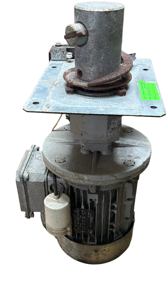 U163 - 1-1/2 HP 1700RPM 240V  TEFC